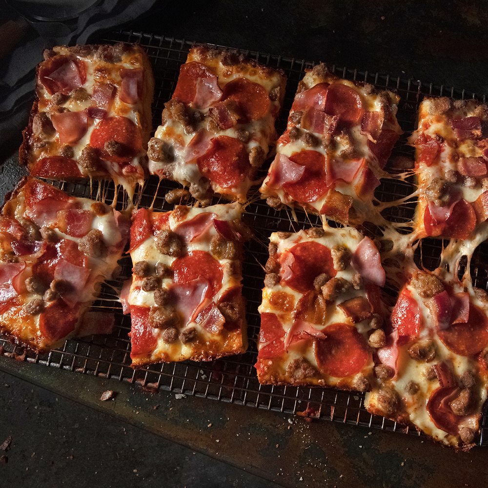 Jet's Pizza restaurant