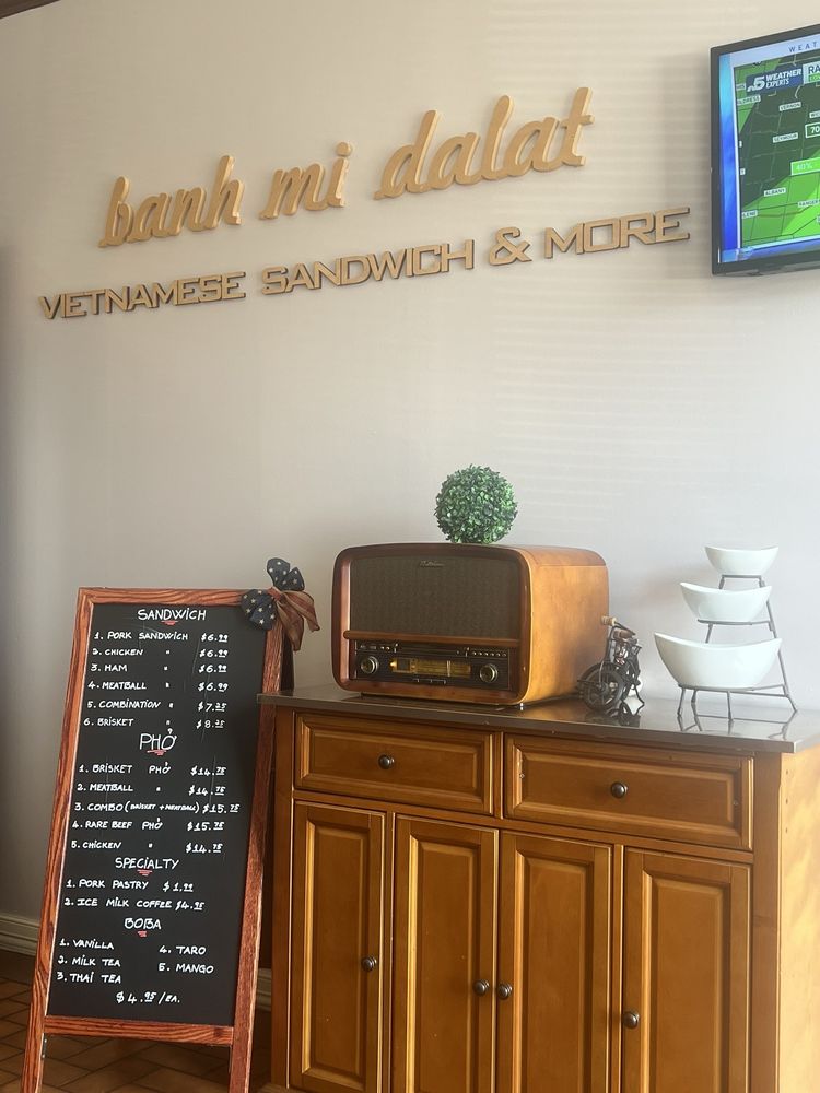 Banh Mi Dalat restaurant