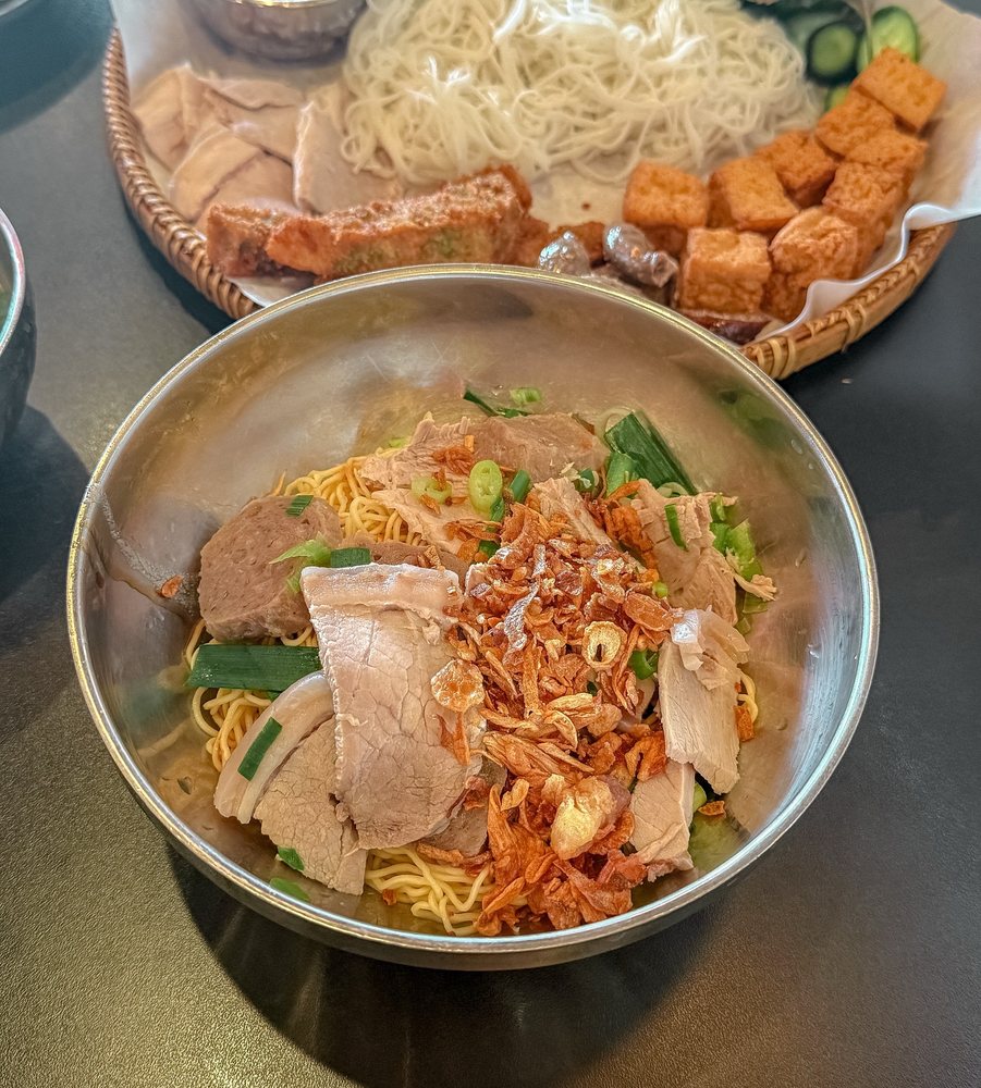 Bep Que restaurant