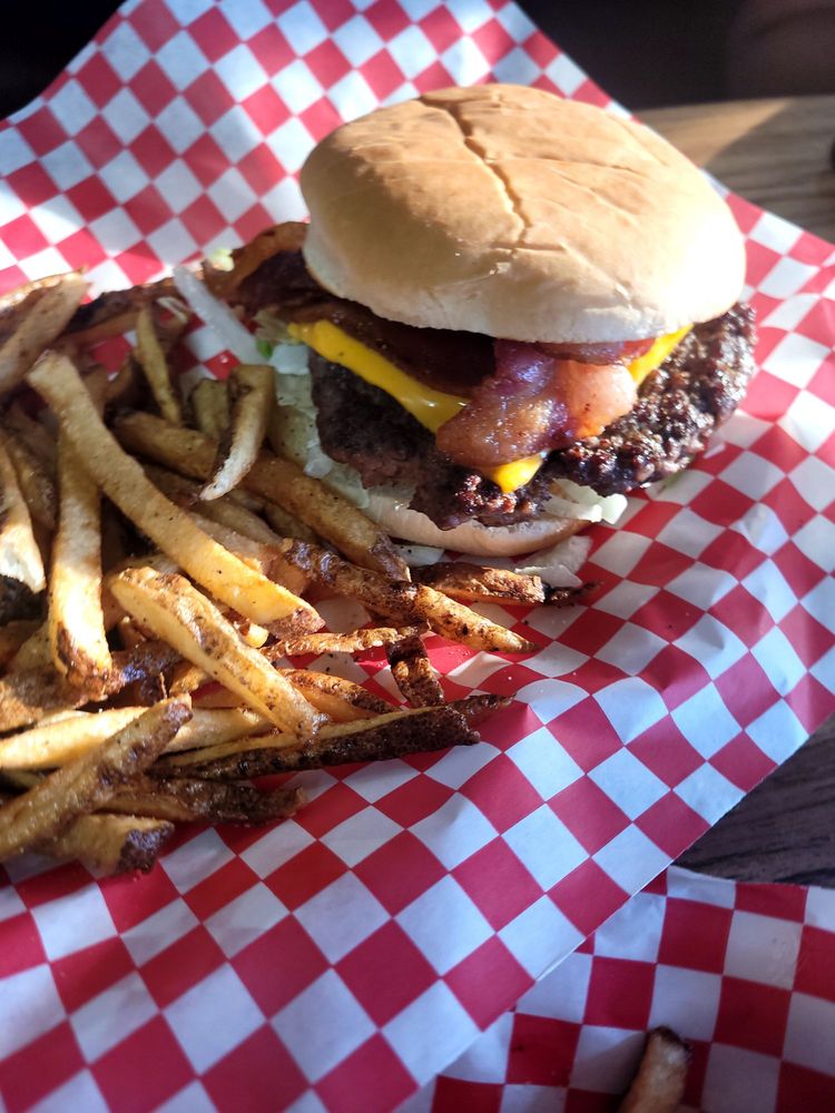 Burger Island restaurant