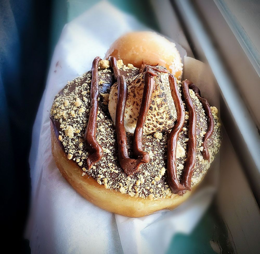Donut Box restaurant