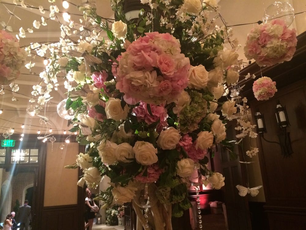 Dallas Country Club restaurant