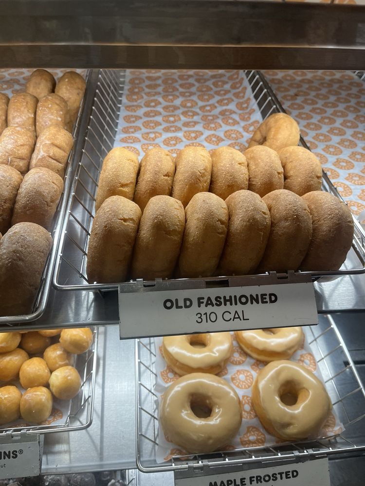 Dunkin' restaurant