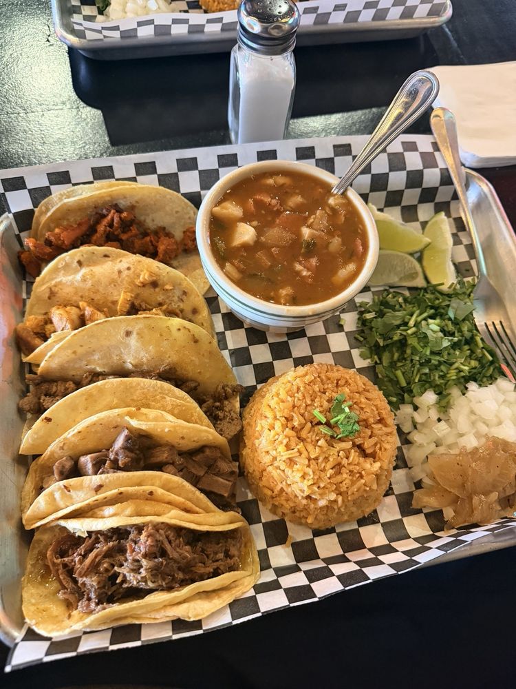 Los Jefes restaurant