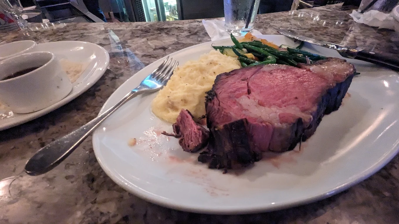 Summit Grill restaurant