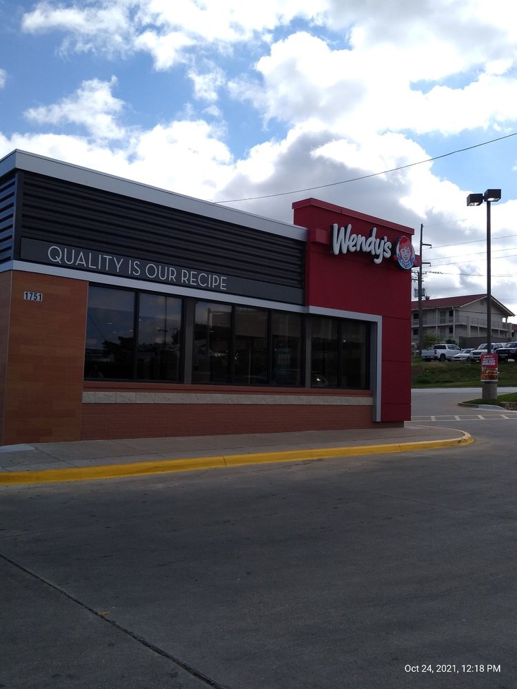 Wendy's restaurant