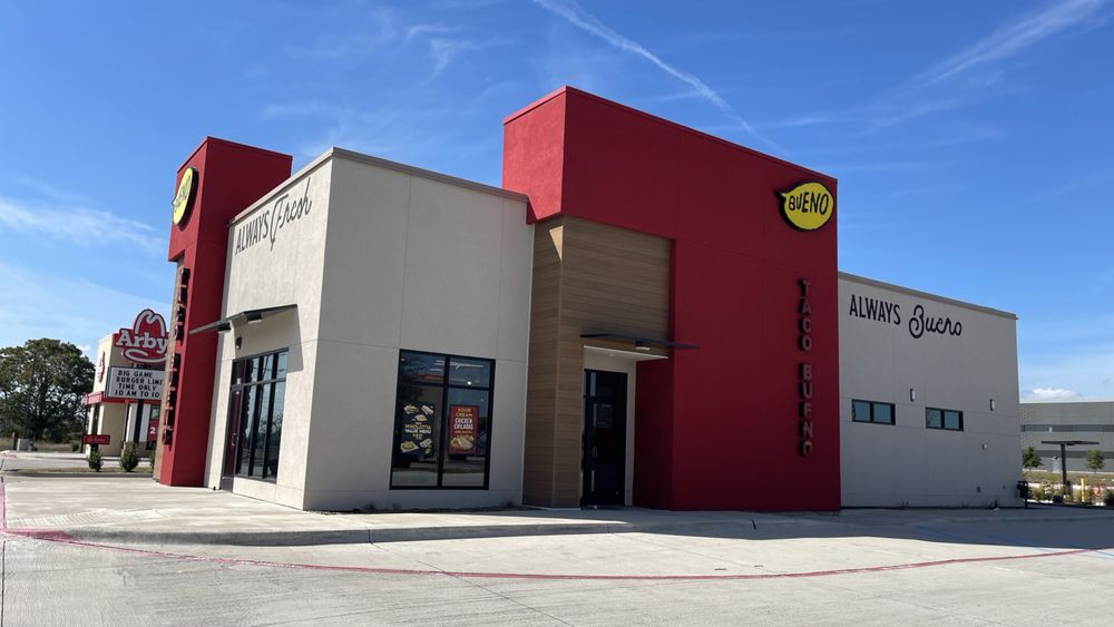 Taco Bueno restaurant
